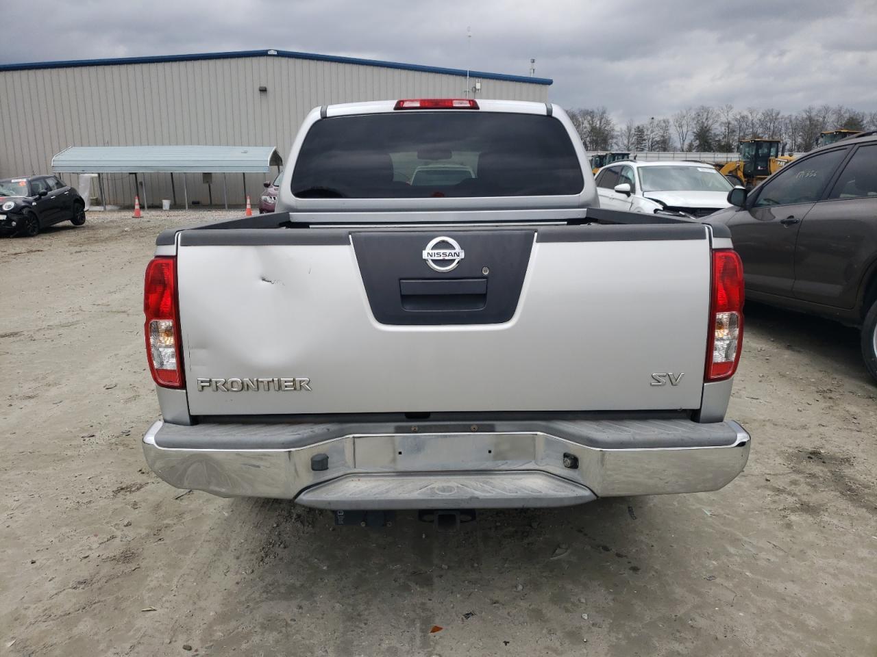 2012 NISSAN FRONTIER S - Фото 6