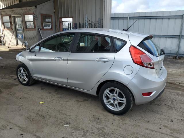 2019 Ford Fiesta Se - Image 2