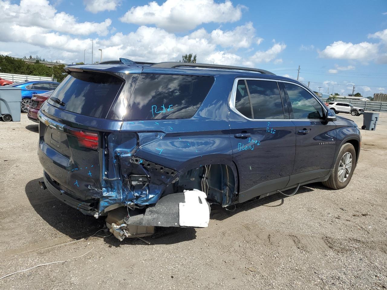 2023 CHEVROLET TRAVERSE L - Фото 3