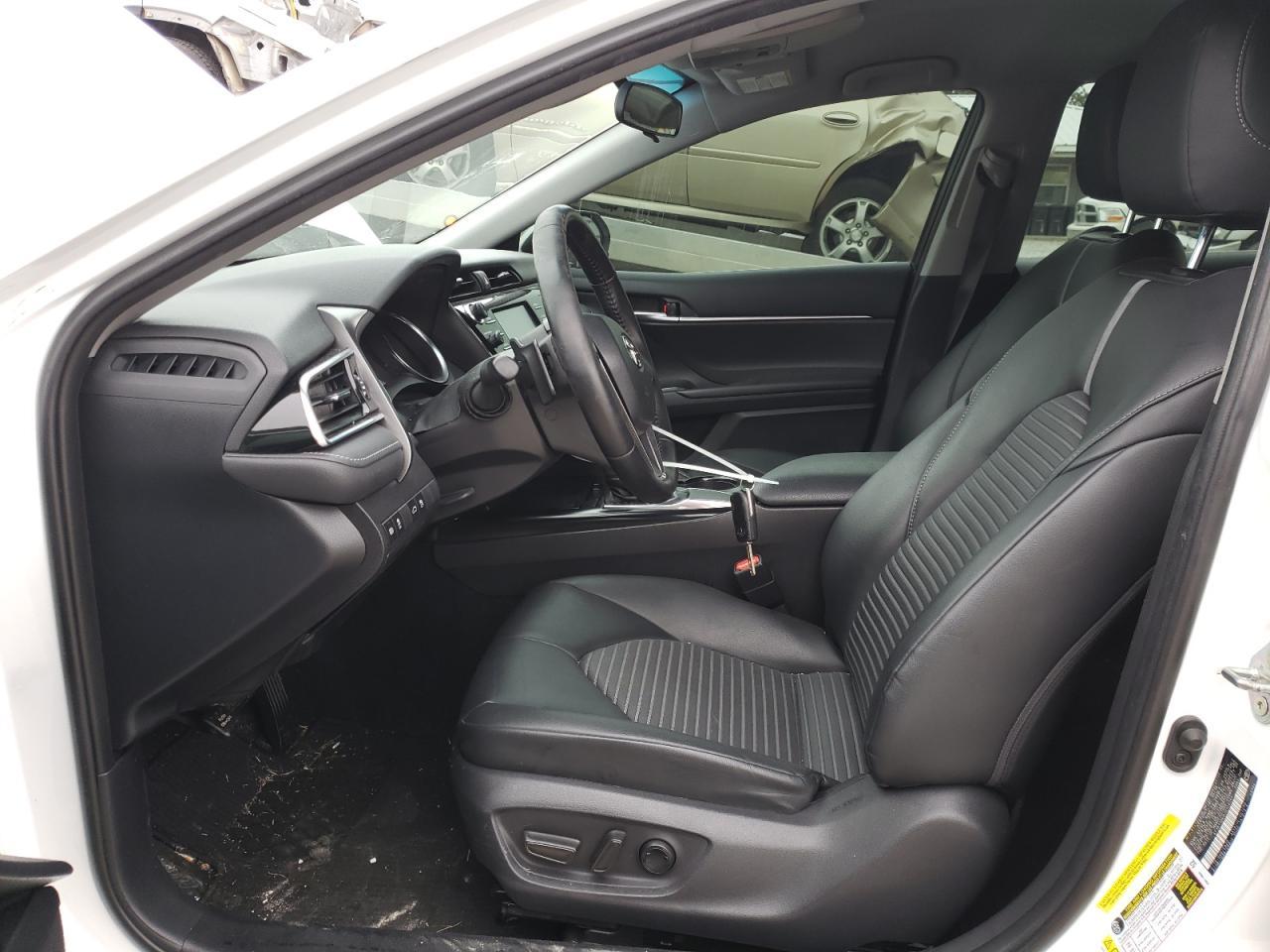 2018 TOYOTA CAMRY L - Фото 7