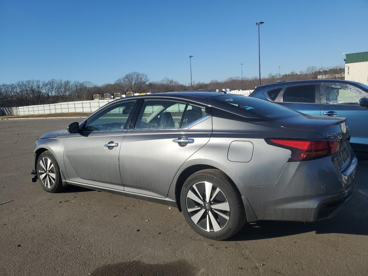 2020 NISSAN ALTIMA SV - Фото 2
