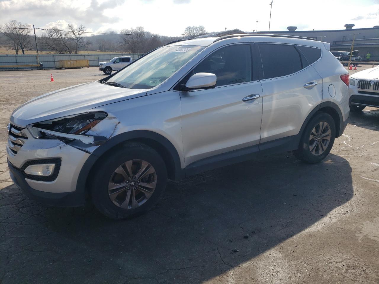 2016 HYUNDAI SANTA FE S car image