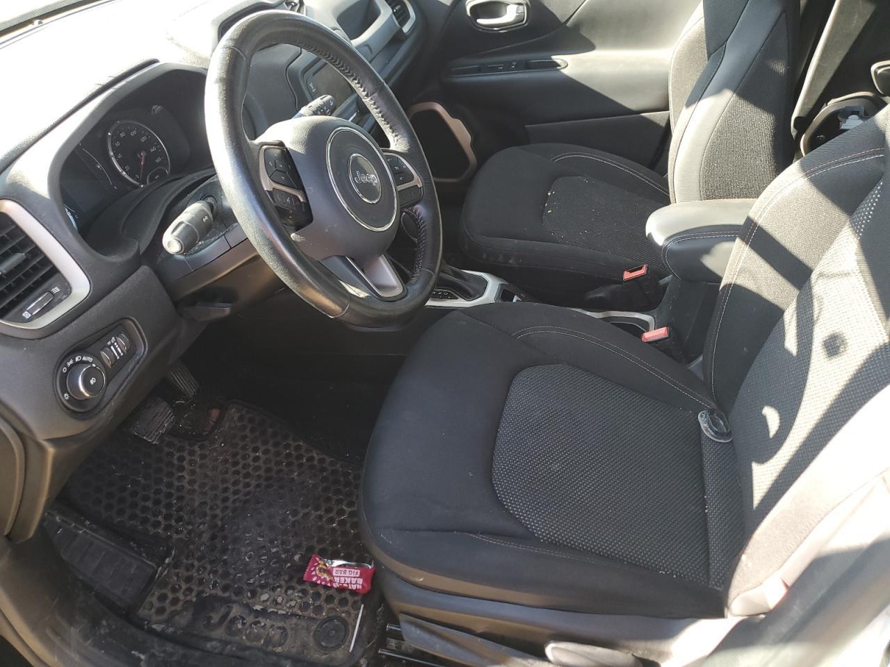2016 JEEP RENEGADE L - Image 7