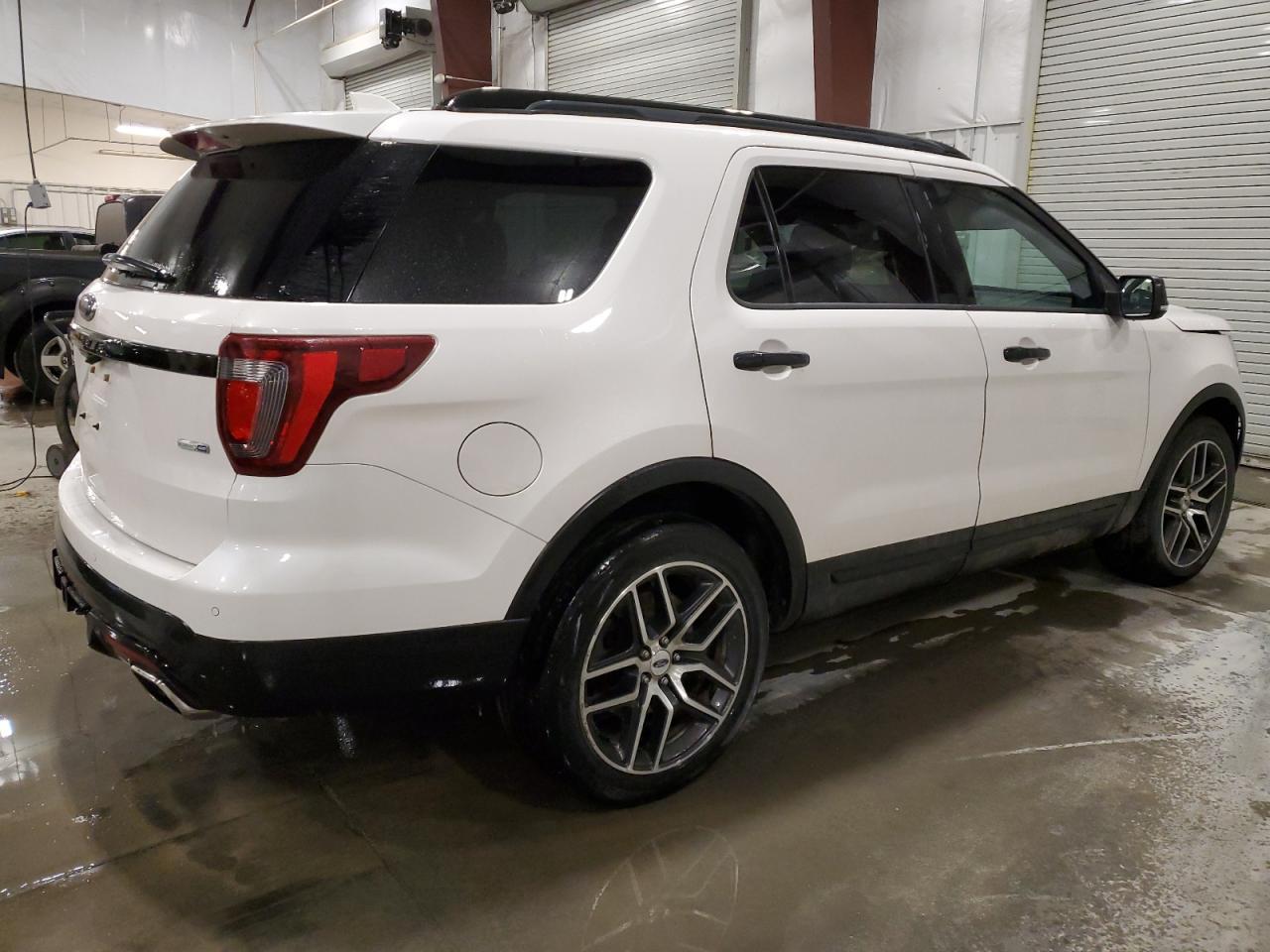 2017 FORD EXPLORER S - Image 3