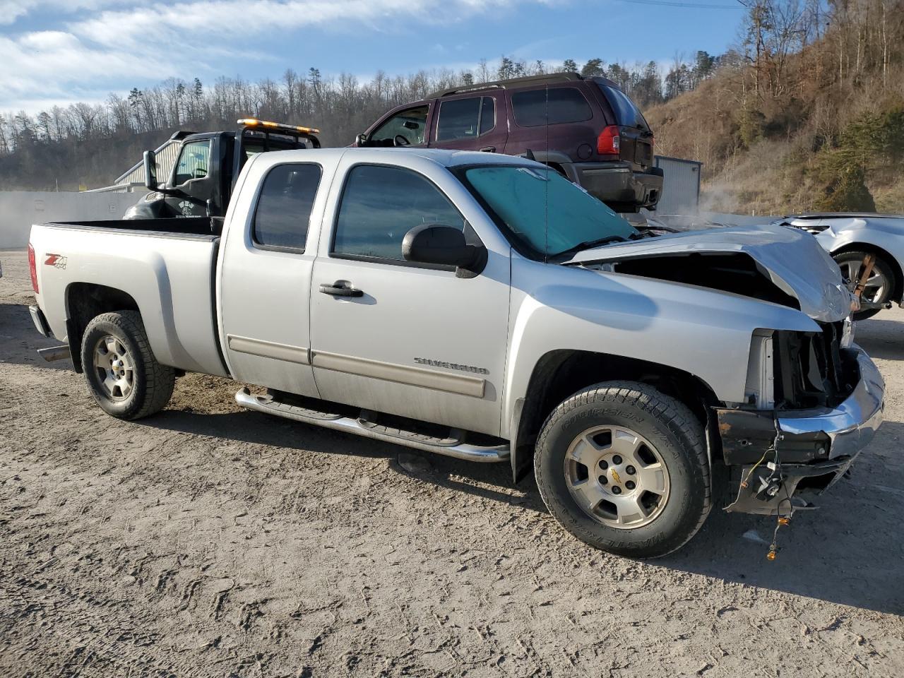 2012 CHEVROLET SILVERADO - Фото 4
