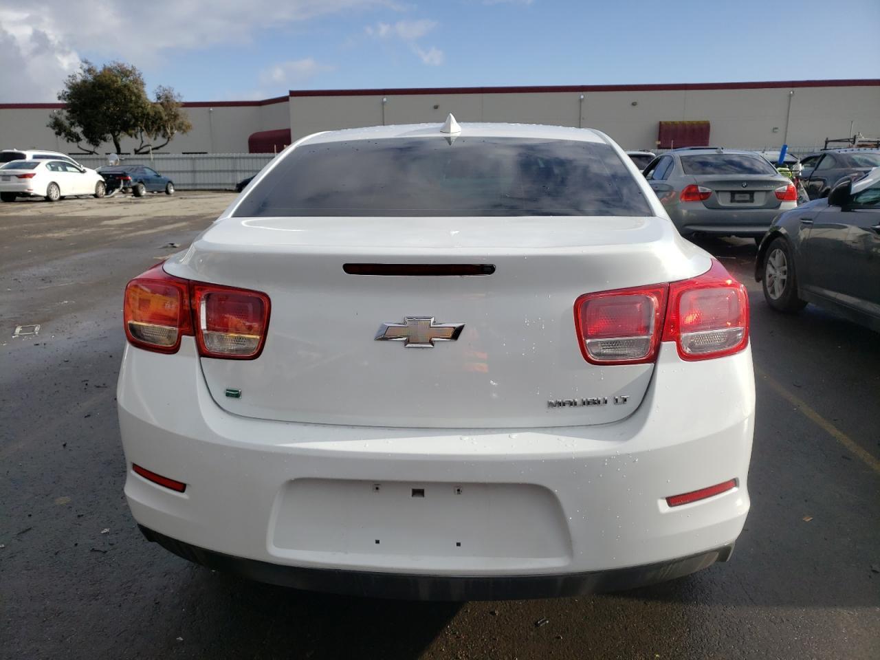 2015 CHEVROLET MALIBU 2LT - Image 6