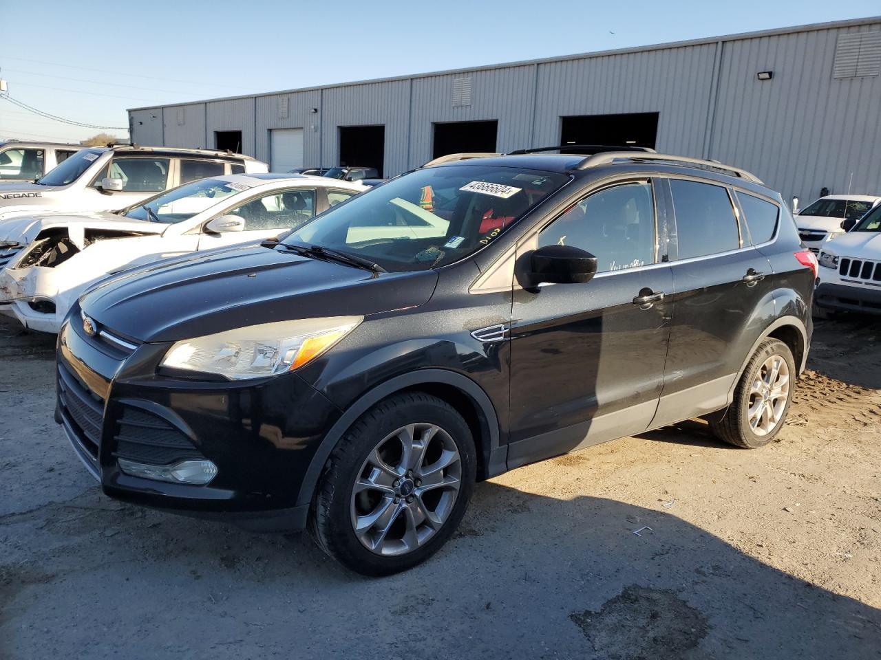 2014 FORD ESCAPE SE car image