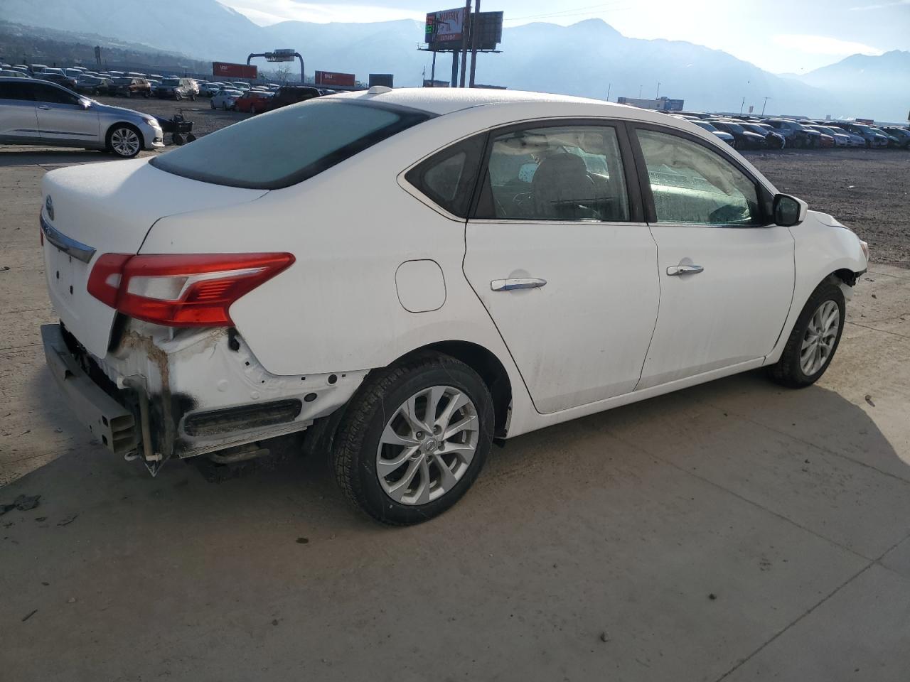 2018 NISSAN SENTRA S - Фото 3
