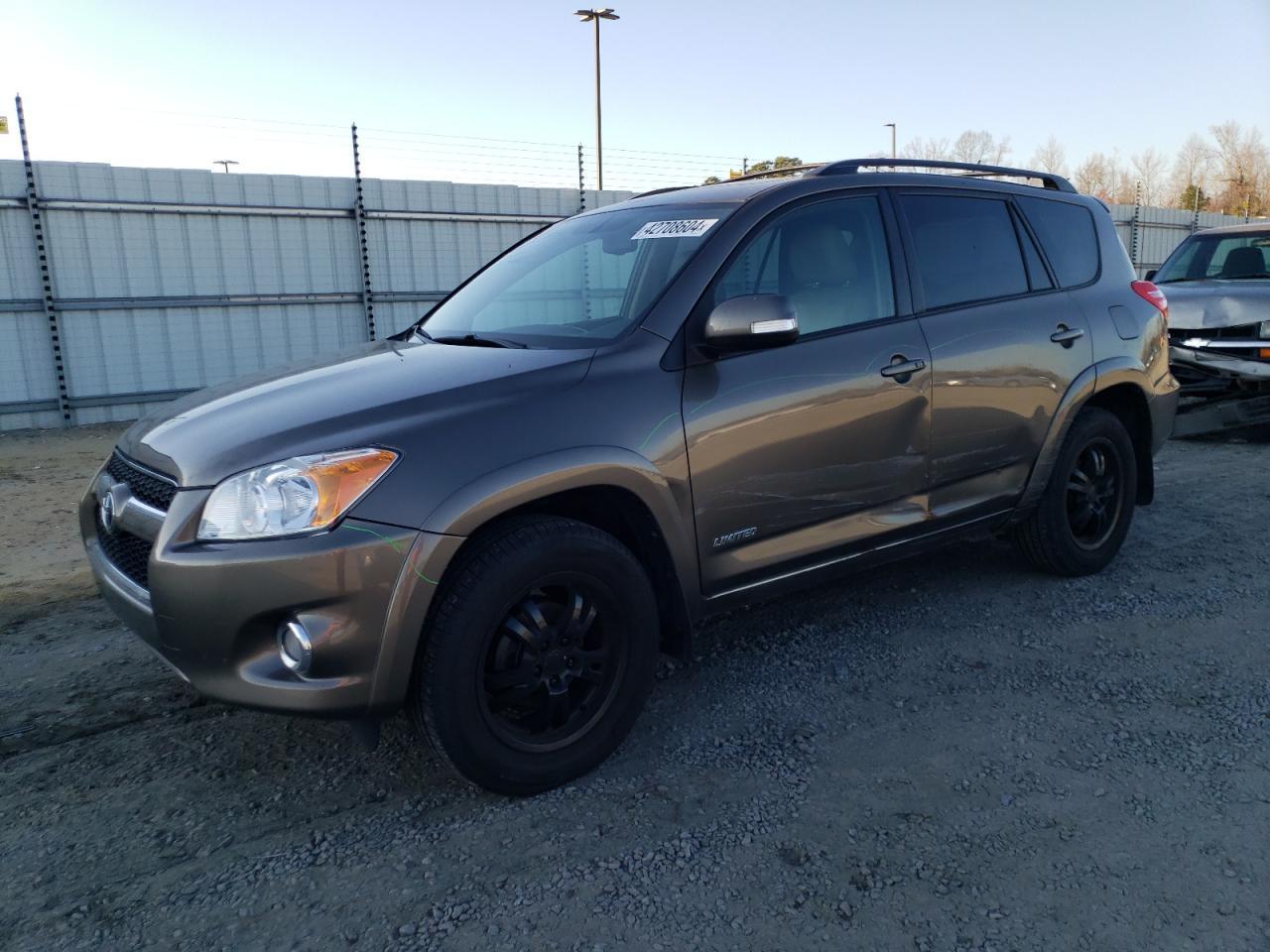 2011 TOYOTA RAV4 LIMIT
