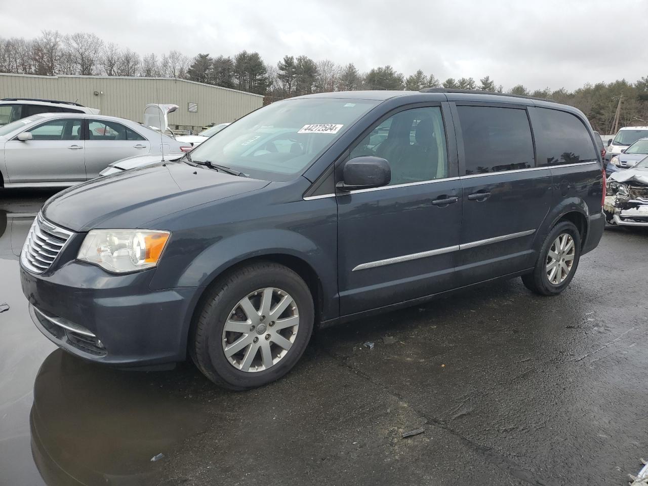 2014 CHRYSLER TOWN & COU