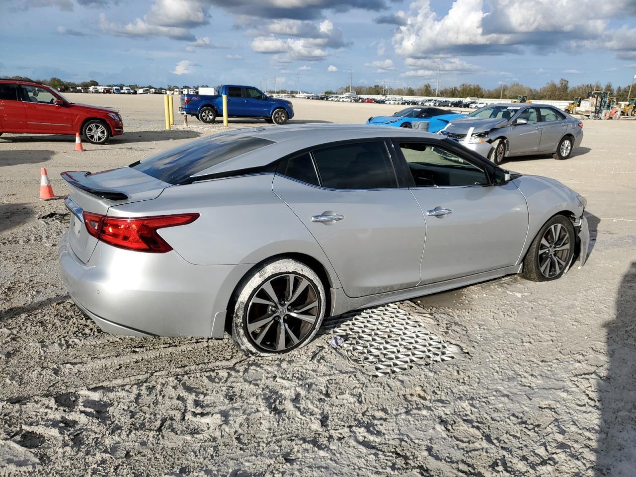 2016 NISSAN MAXIMA 3.5 - Фото 3