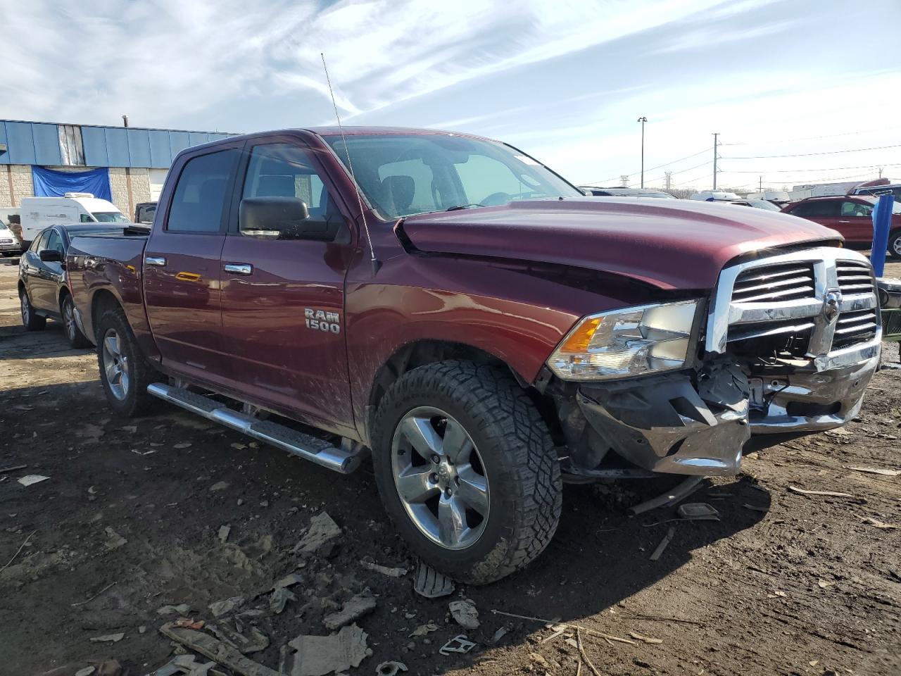 2017 RAM 1500 SLT - Фото 4