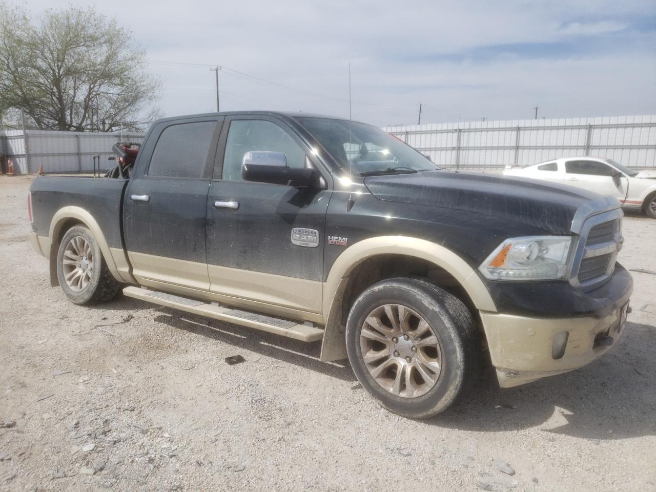 2015 RAM 1500 LONGH - Фото 4