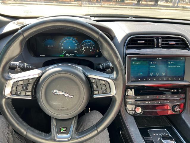 2017 Jaguar F-Pace R - Sport - Фото 7