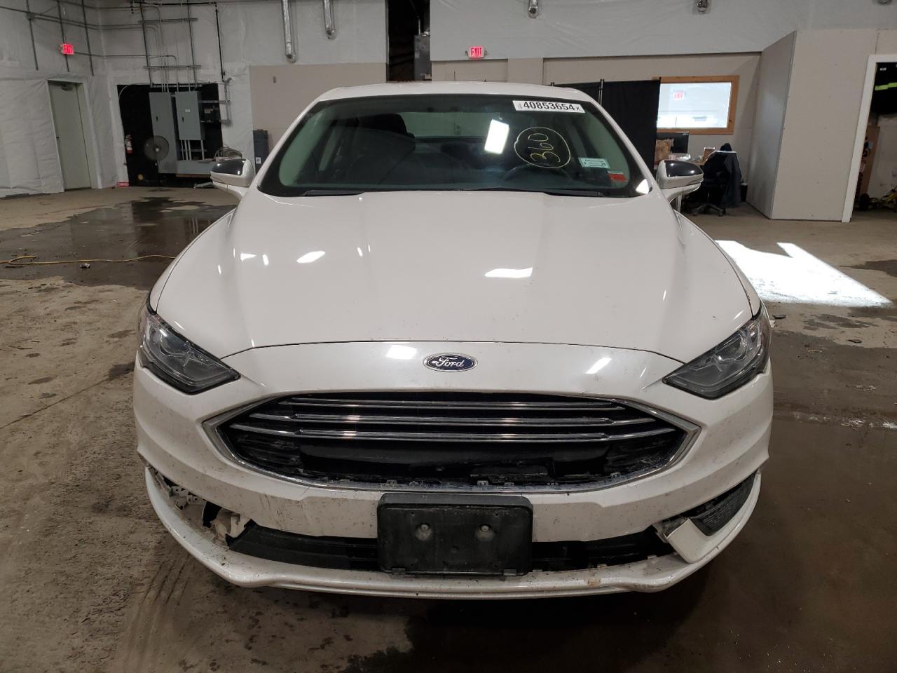 2017 FORD FUSION SE - Фото 5