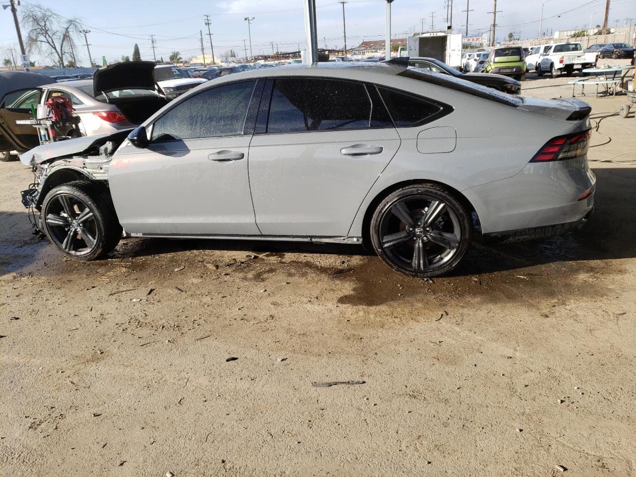 2024 HONDA ACCORD HYB - Image 2