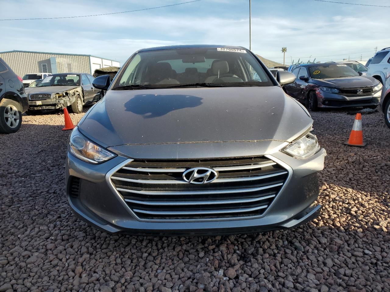 2018 HYUNDAI ELANTRA SE - Image 5
