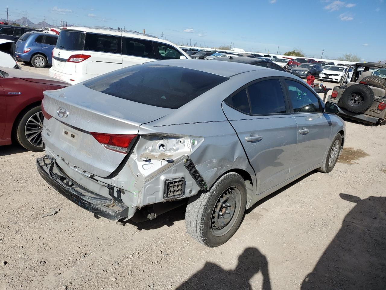 2018 HYUNDAI ELANTRA SE - Image 3