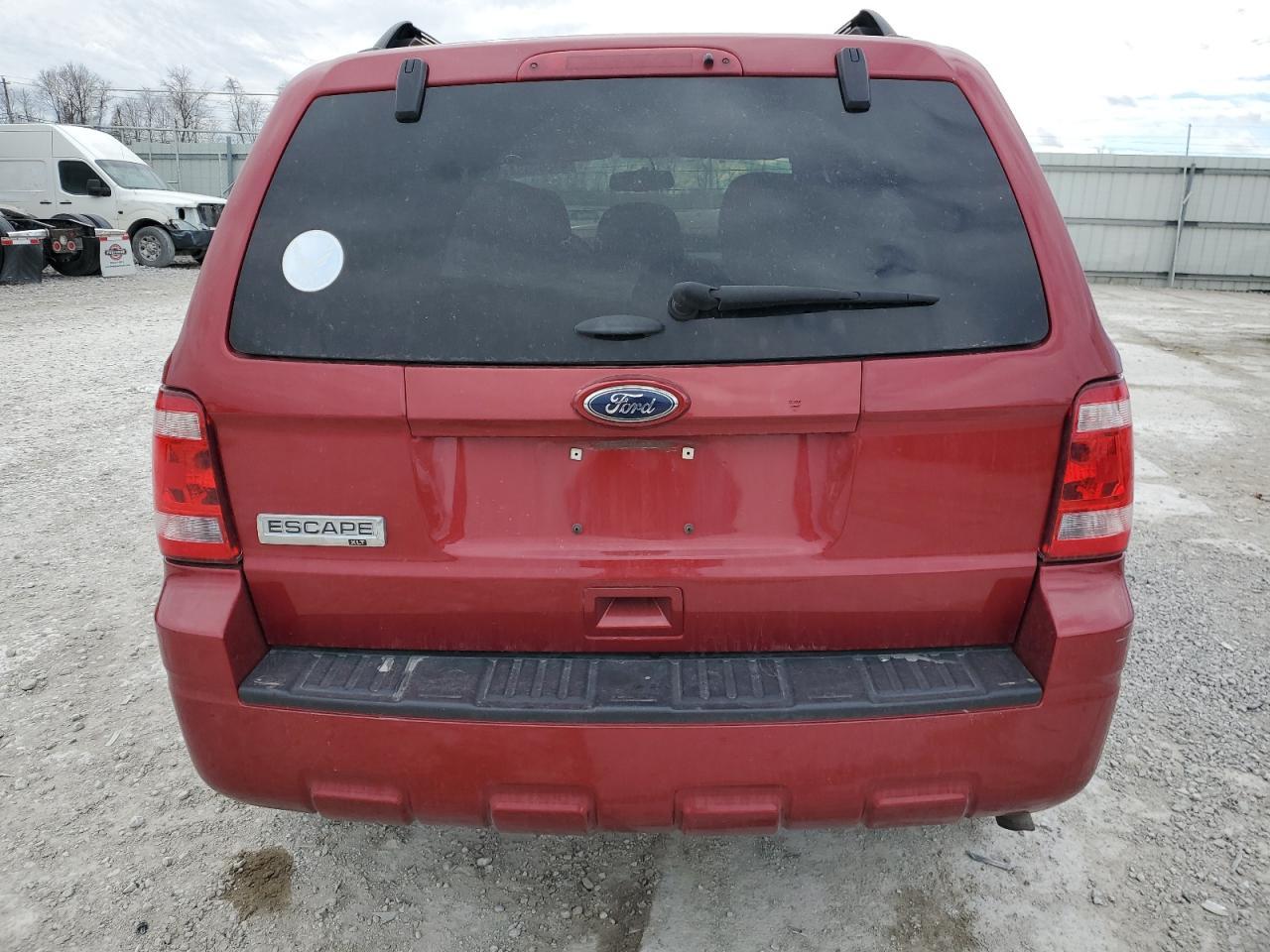 2012 FORD ESCAPE XLT - Фото 6