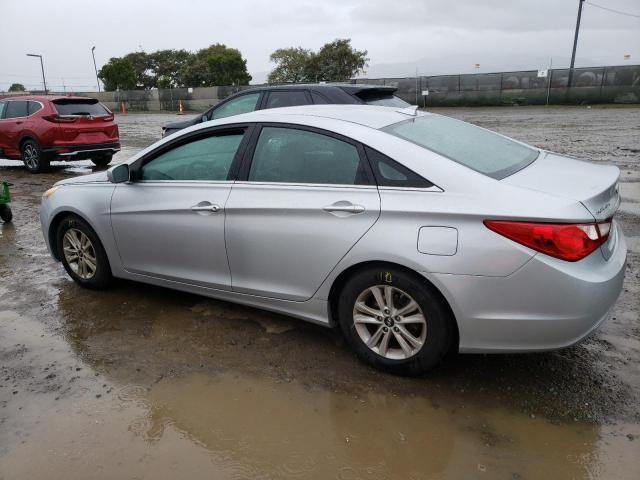 2013 Hyundai Sonata Gls - Image 2
