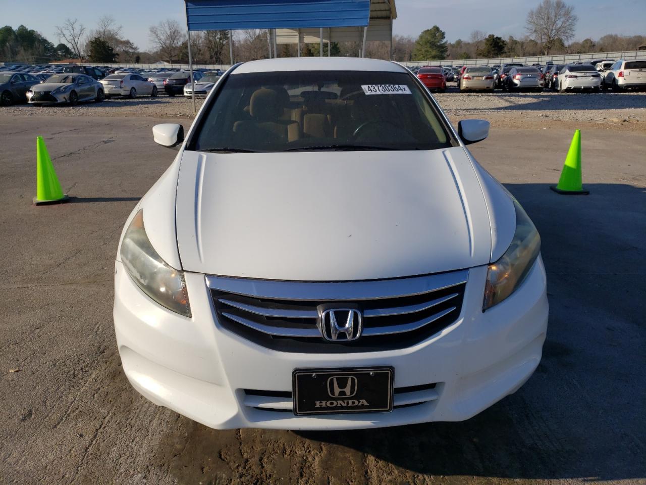 2011 HONDA ACCORD LXP - Image 5