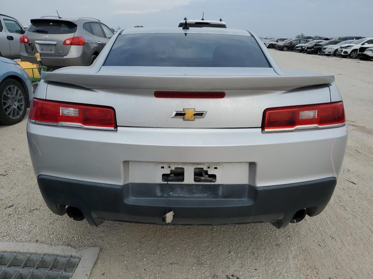 2015 CHEVROLET CAMARO LS - Image 6