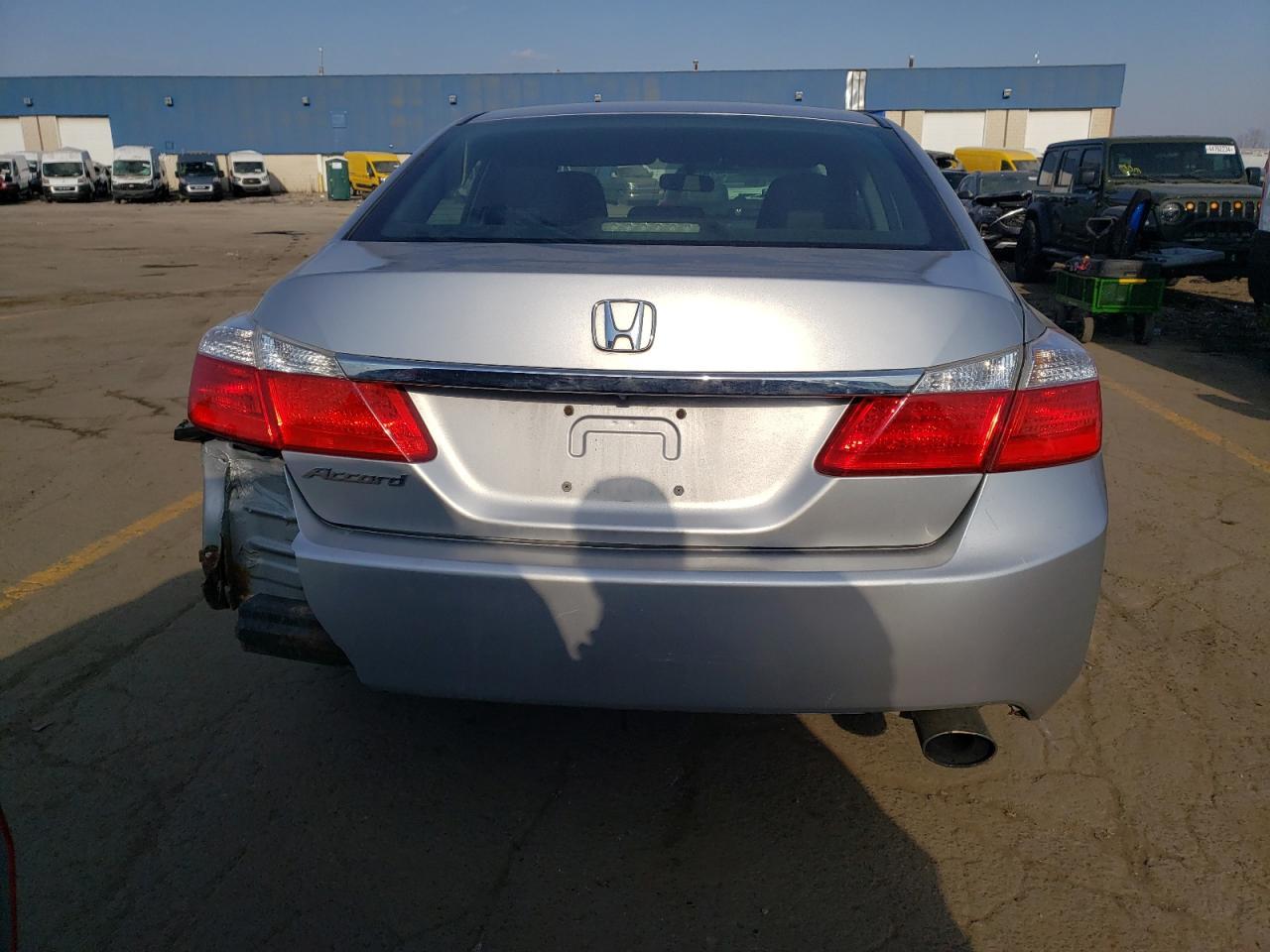 2014 HONDA ACCORD LX - Фото 6