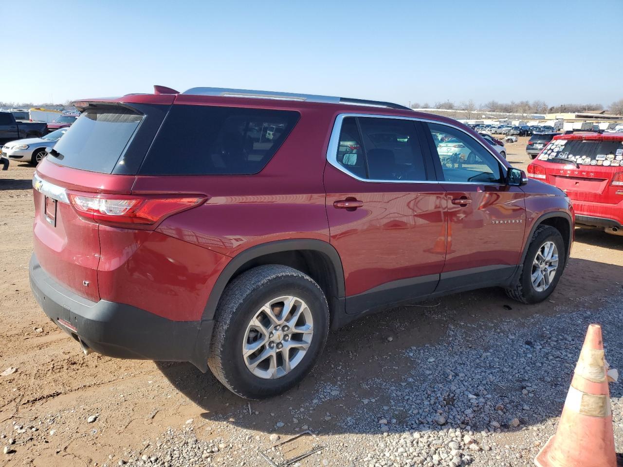 2018 CHEVROLET TRAVERSE L - Image 3