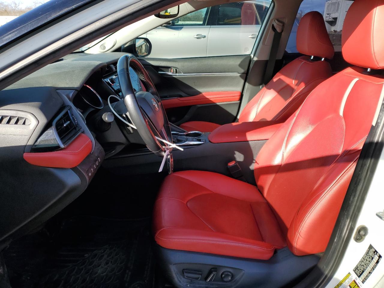 2019 TOYOTA CAMRY XSE - Image 7