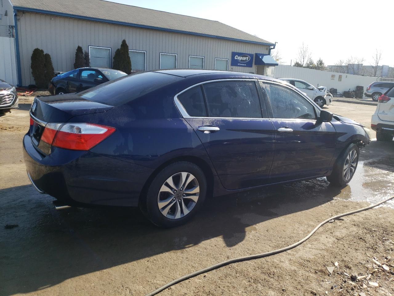 2014 HONDA ACCORD LX - Image 3
