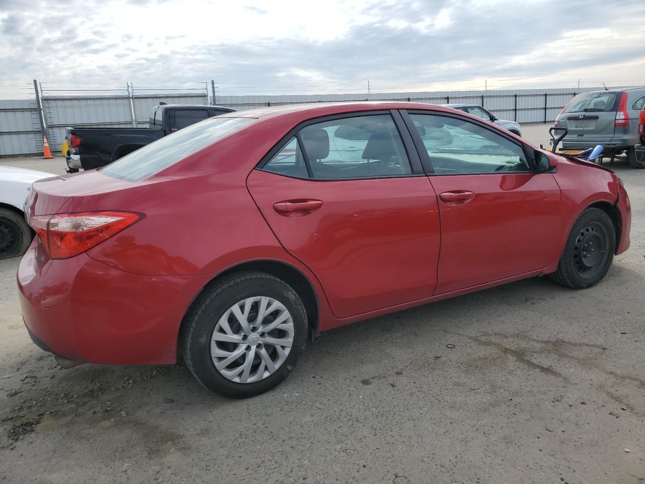2018 TOYOTA COROLLA L - Image 3
