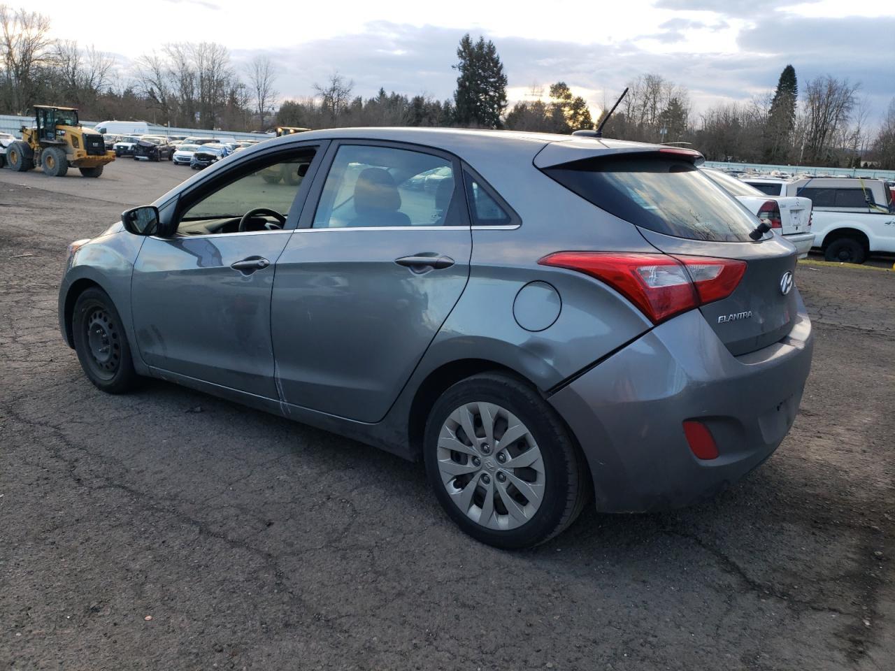 2016 HYUNDAI ELANTRA GT - Фото 2