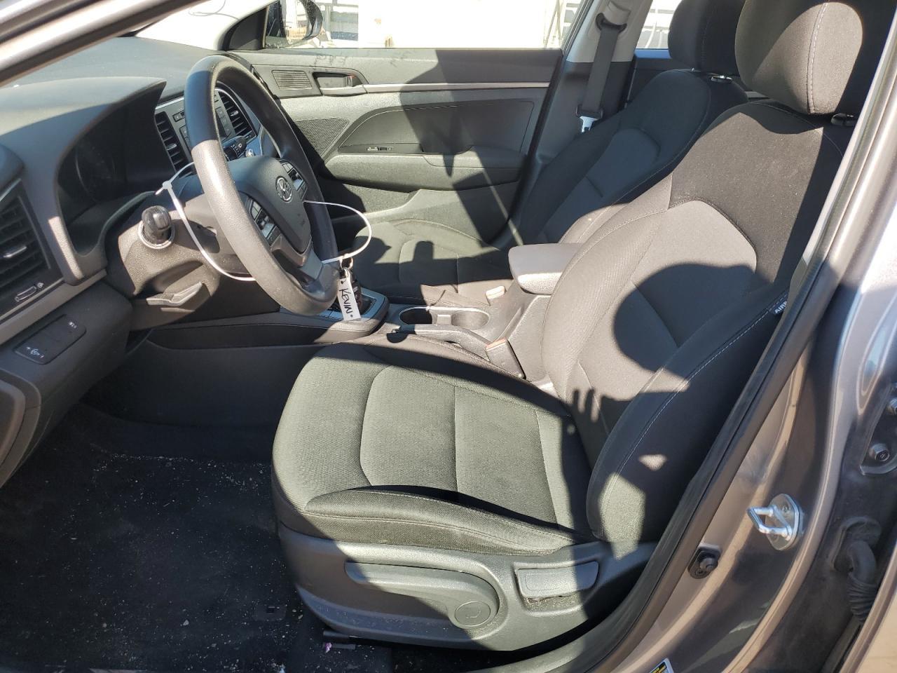 2018 HYUNDAI ELANTRA SE - Image 7