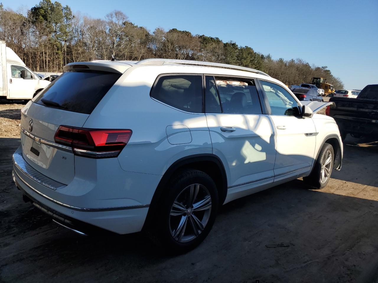 2019 VOLKSWAGEN ATLAS SEL - Image 3