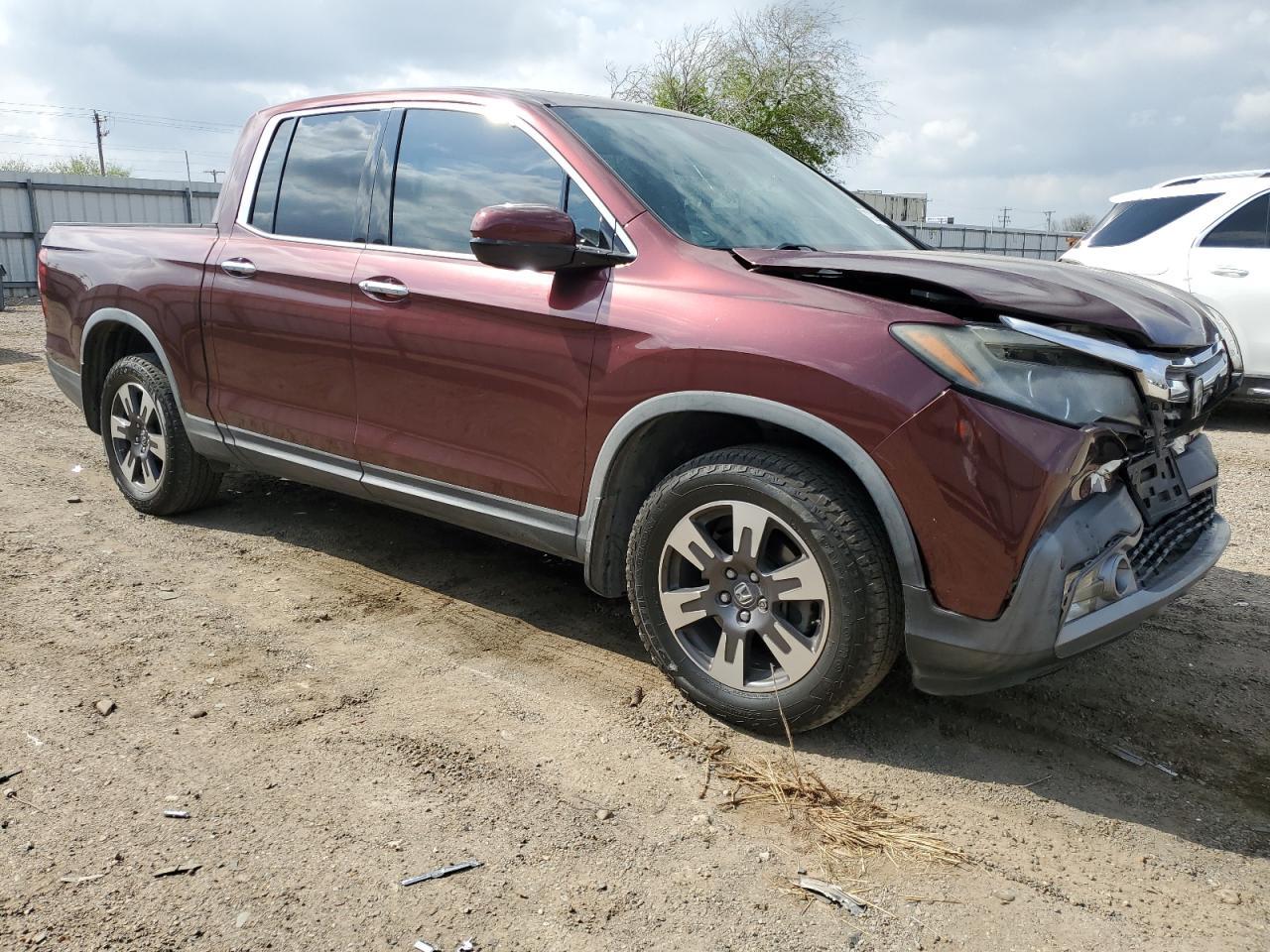2017 HONDA RIDGELINE - Image 4