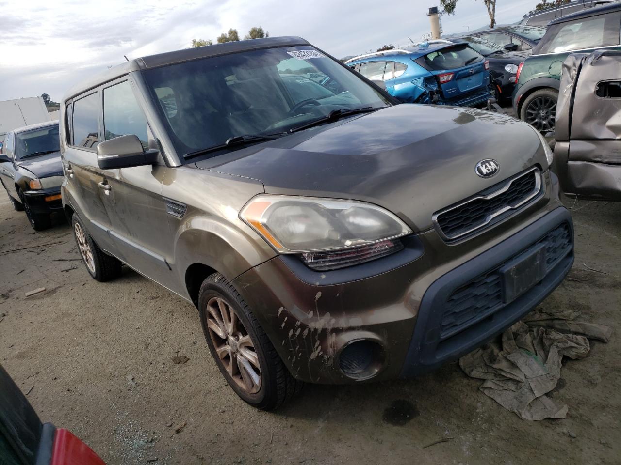 2013 KIA SOUL + - Image 4