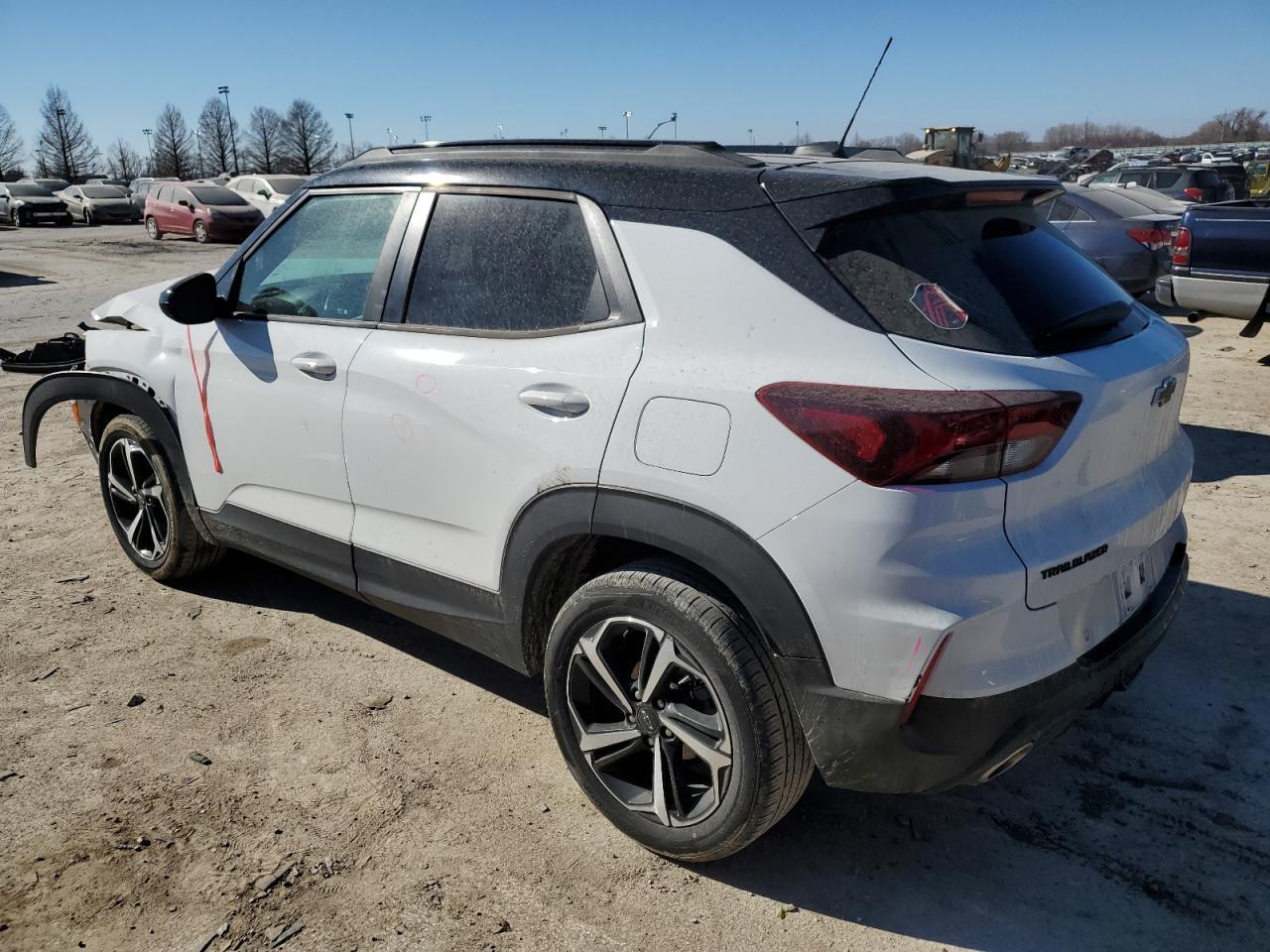 2021 CHEVROLET TRAILBLAZE - Image 2
