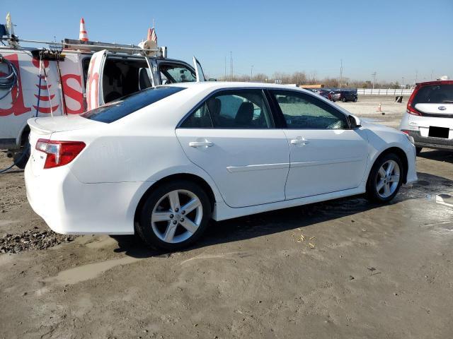 2014 Toyota Camry L - Фото 3