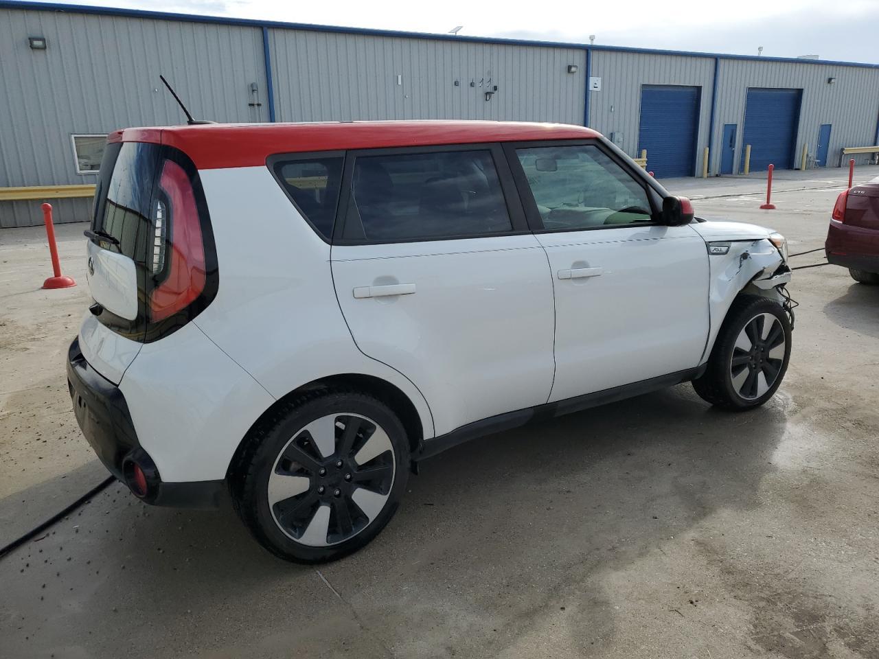 2016 KIA SOUL + - Фото 3
