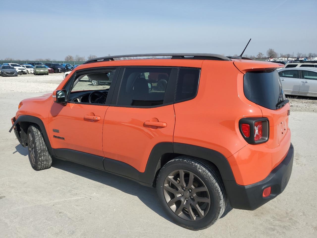 2016 JEEP RENEGADE L - Image 2