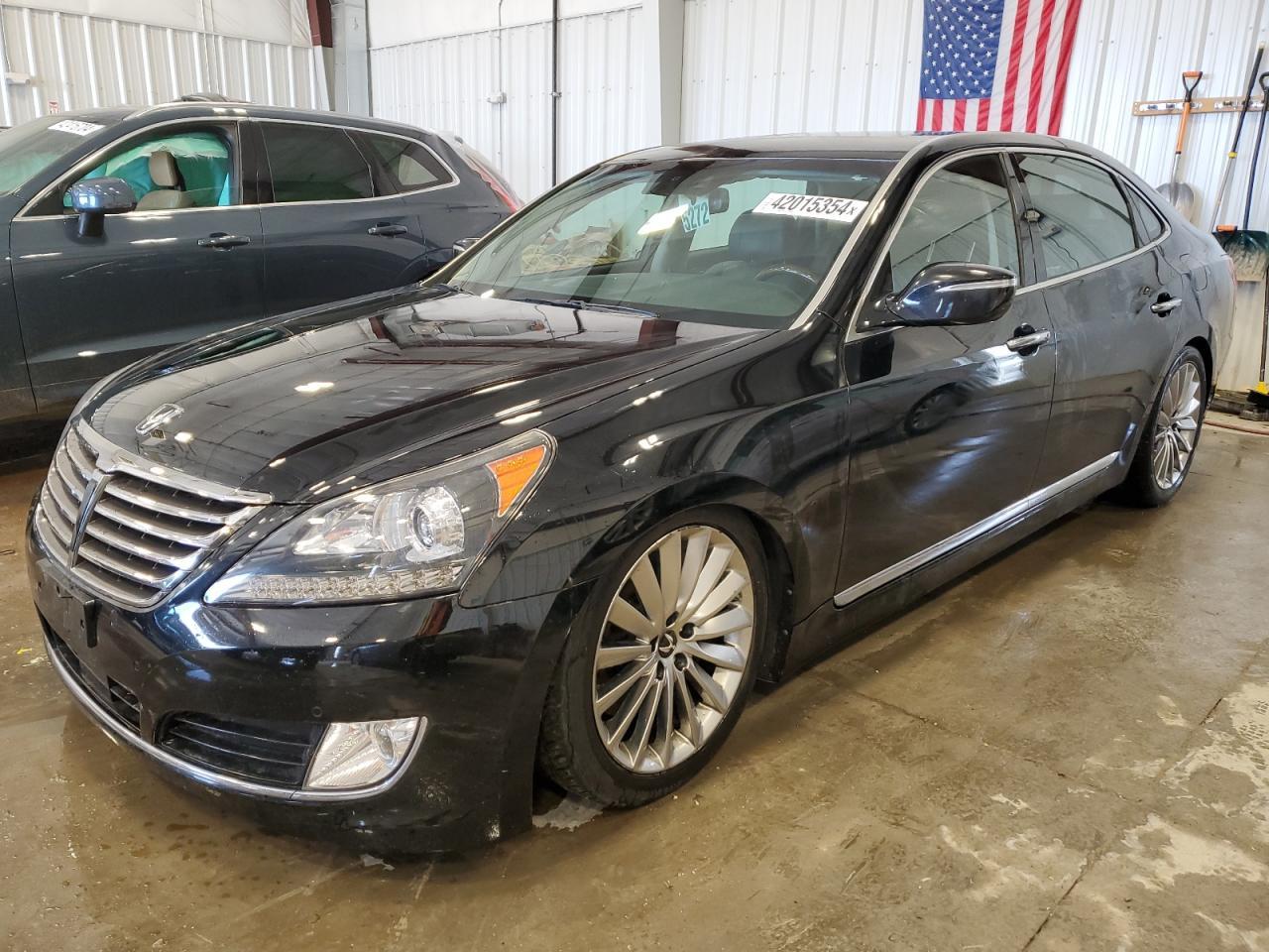 2014 HYUNDAI EQUUS SIGN