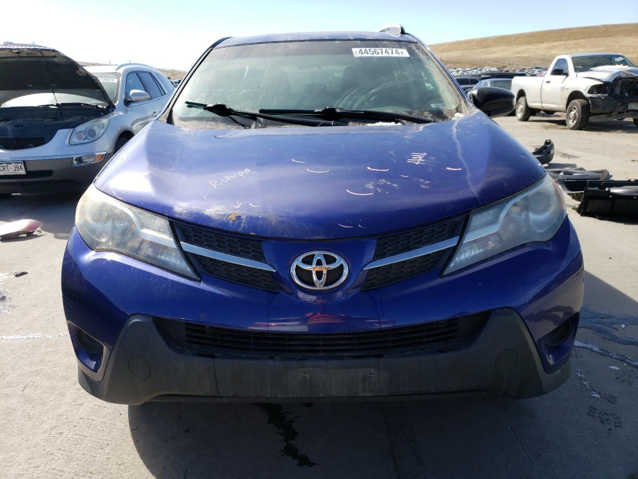 2014 TOYOTA RAV4 LE - Фото 5