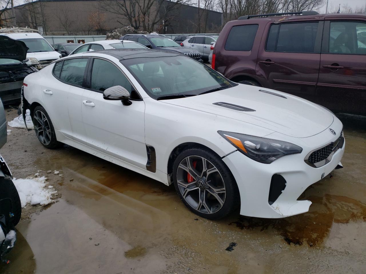 2019 KIA STINGER GT