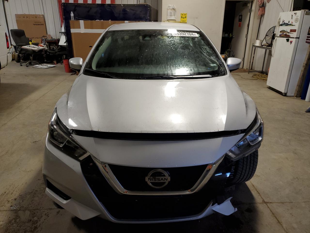 2021 NISSAN VERSA SV - Фото 5