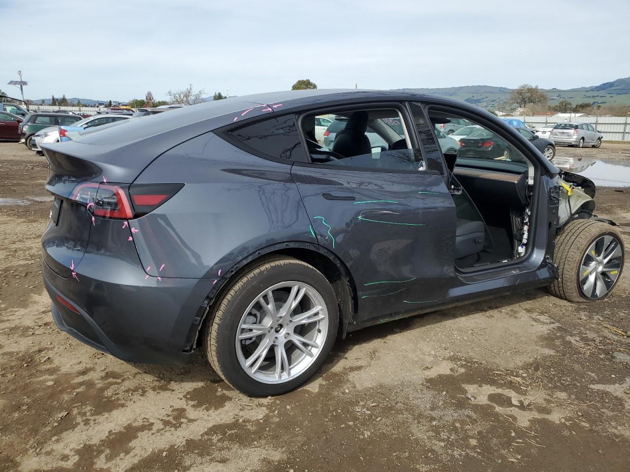 2023 TESLA MODEL Y - Image 3