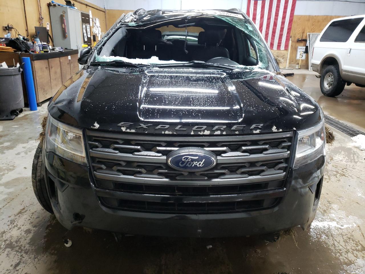 2018 FORD EXPLORER X - Фото 5