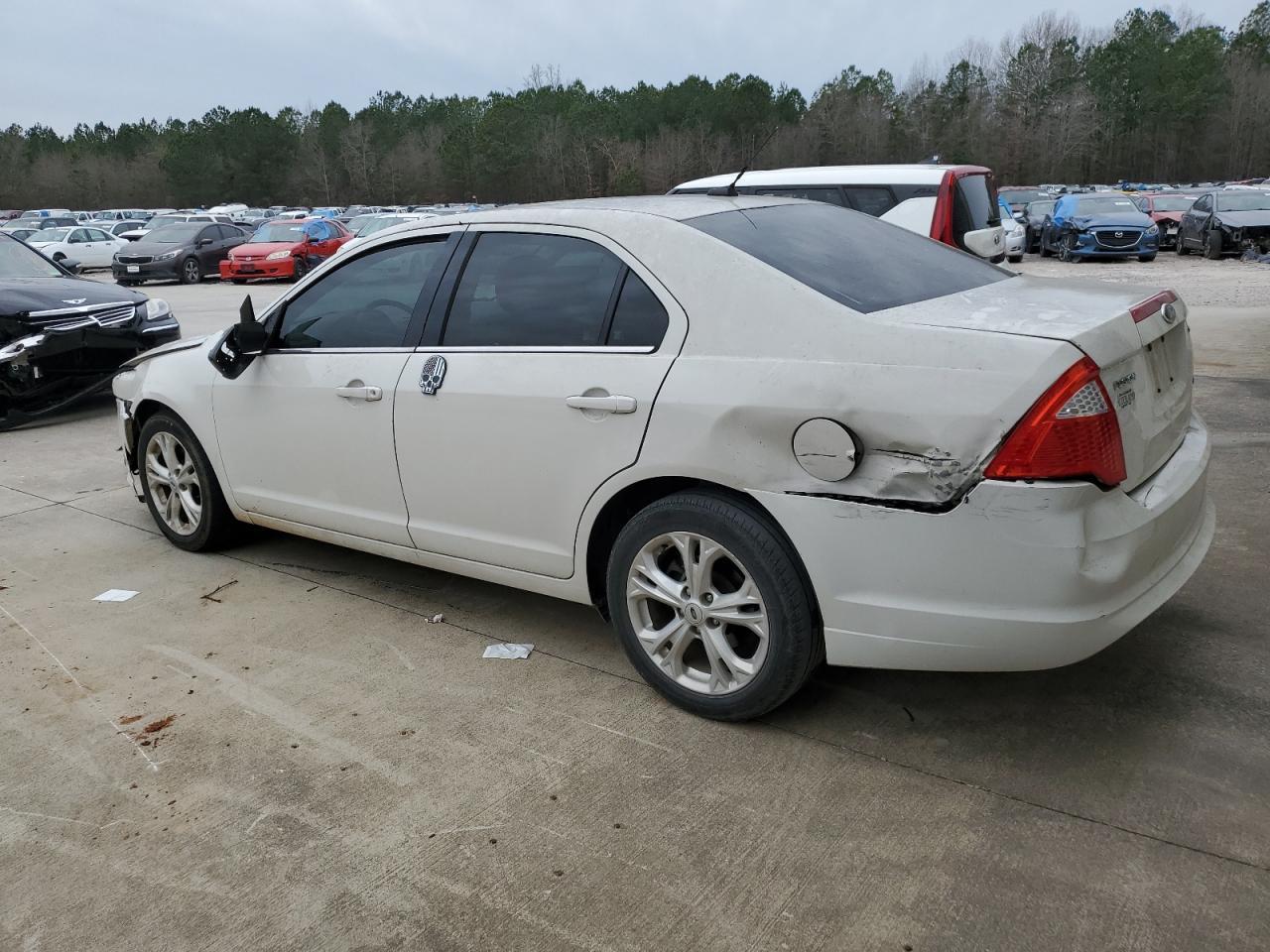 2012 FORD FUSION SE - Image 2