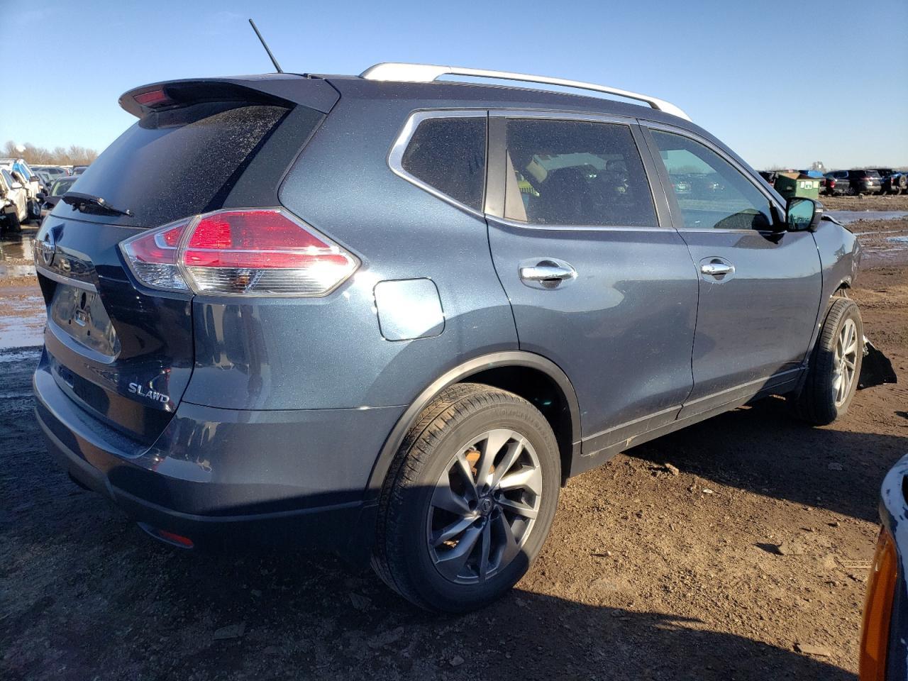 2015 NISSAN ROGUE S - Фото 3