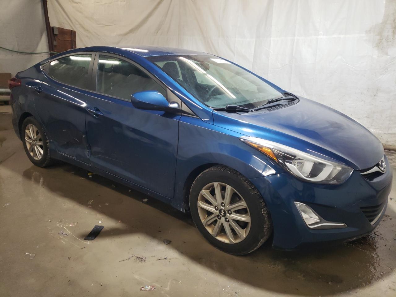 2015 HYUNDAI ELANTRA SE - Image 4