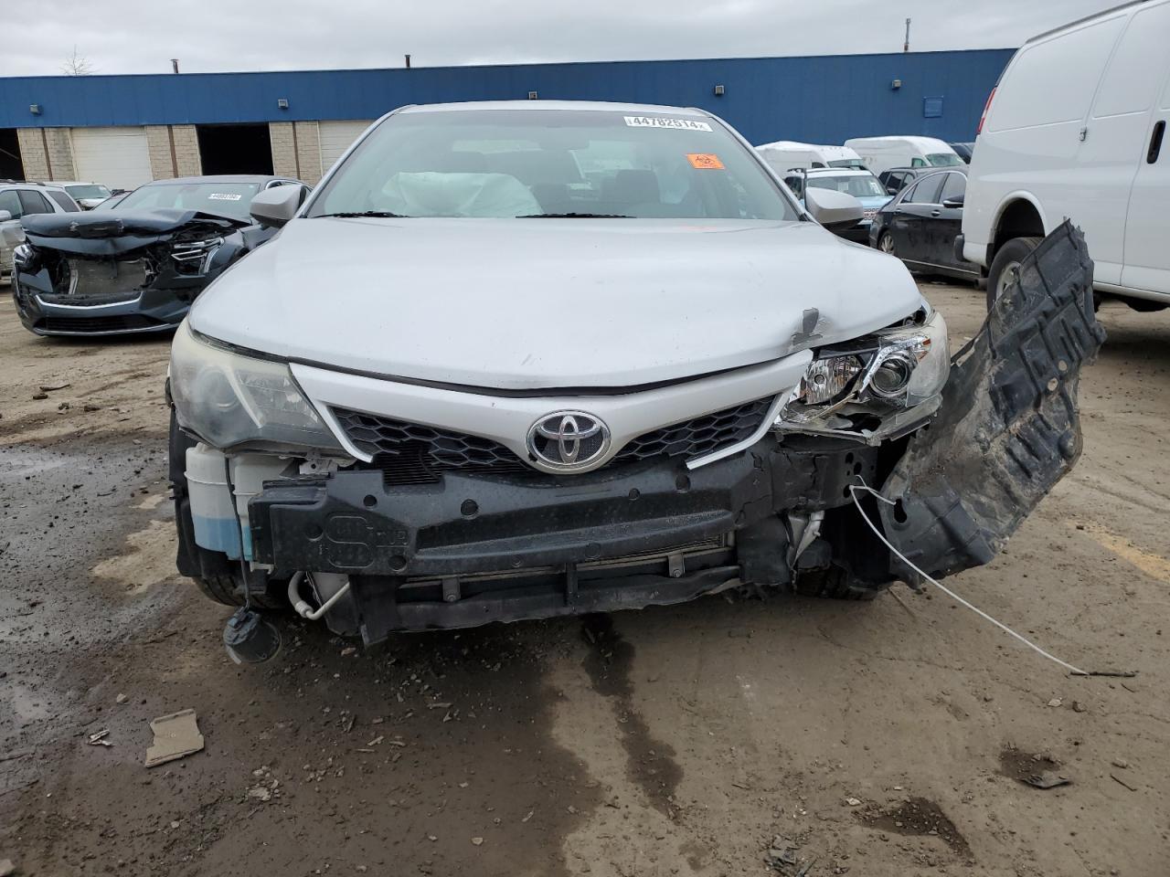 2014 TOYOTA CAMRY L - Image 5